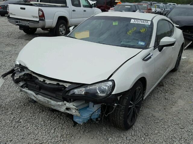 JF1ZCAC15F8606502 - 2015 SUBARU BRZ 2.0 LI WHITE photo 2