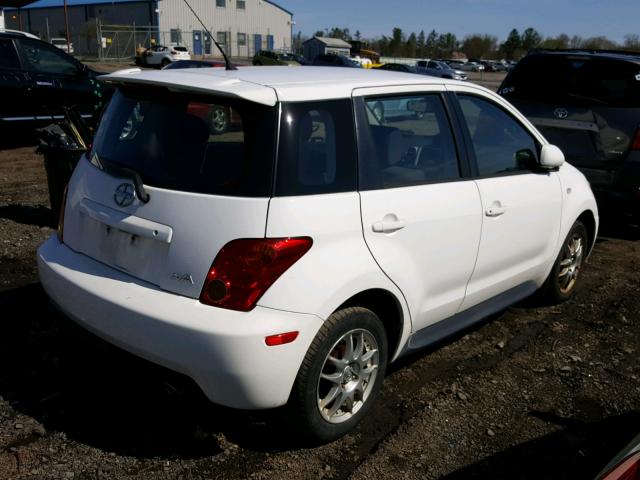 JTKKT624750123023 - 2005 TOYOTA SCION XA WHITE photo 4