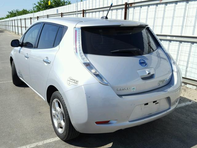 JN1AZ0CP4BT006908 - 2011 NISSAN LEAF SV SILVER photo 3