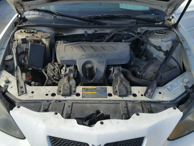 2G2WP552X71125135 - 2007 PONTIAC GRAND PRIX WHITE photo 7