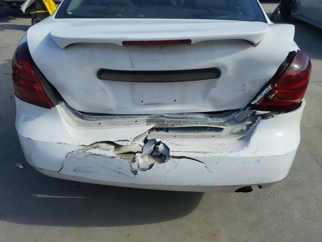 2G2WP552X71125135 - 2007 PONTIAC GRAND PRIX WHITE photo 9