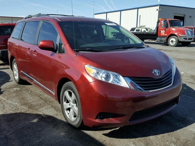 5TDKK3DC9ES431157 - 2014 TOYOTA SIENNA LE RED photo 1