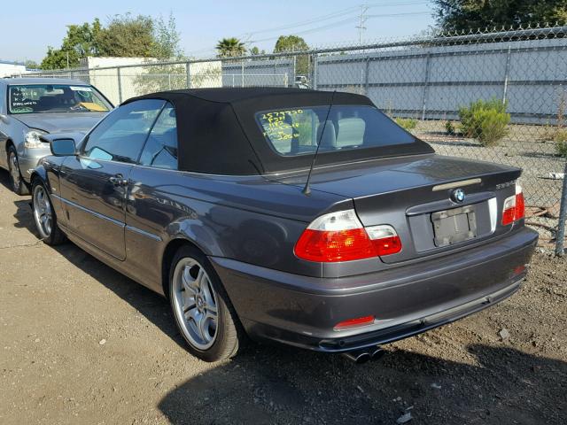 WBABS53452JU93747 - 2002 BMW 330 CI CHARCOAL photo 3