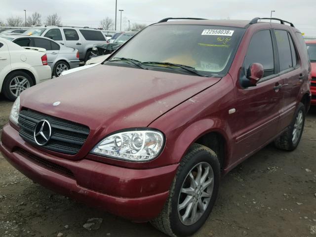 4JGAB54E41A279137 - 2001 MERCEDES-BENZ ML 320 RED photo 2