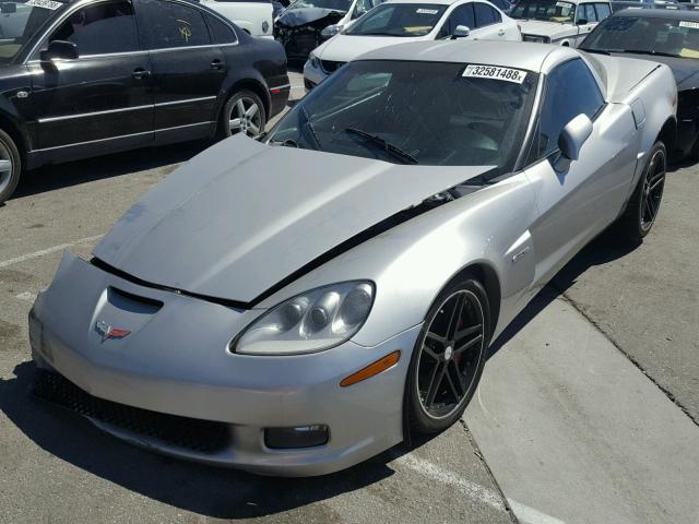 1G1YY26E465105039 - 2006 CHEVROLET CORVETTE Z SILVER photo 2