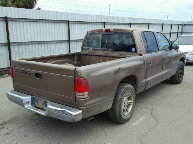 1B7GL2AZ3YS789744 - 2000 DODGE DAKOTA QUA BROWN photo 4