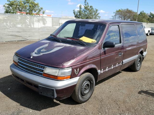 2P4GH25K2RR518770 - 1994 PLYMOUTH VOYAGER MAROON photo 2