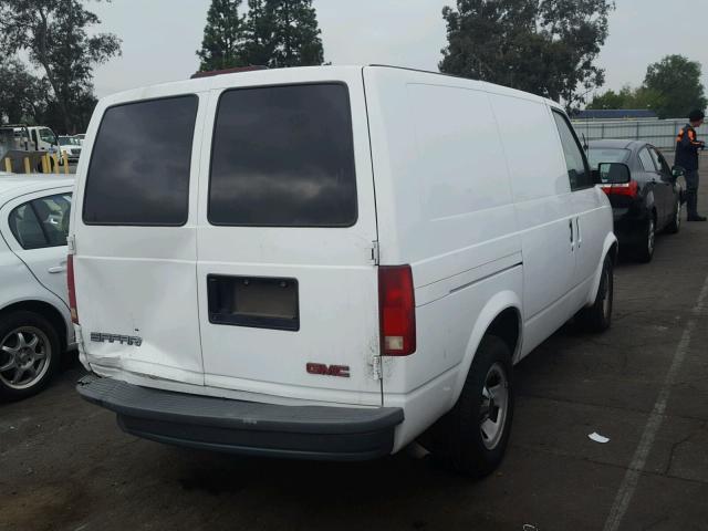 1GTDM19X32B510412 - 2002 GMC SAFARI XT WHITE photo 4