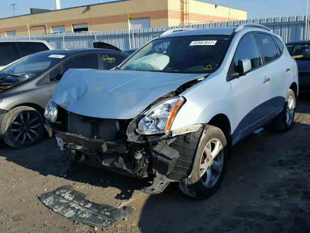 JN8AS5MV5BW275174 - 2011 NISSAN ROGUE S SILVER photo 2