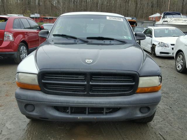 1B7FL16X32S589399 - 2002 DODGE DAKOTA BAS SILVER photo 9