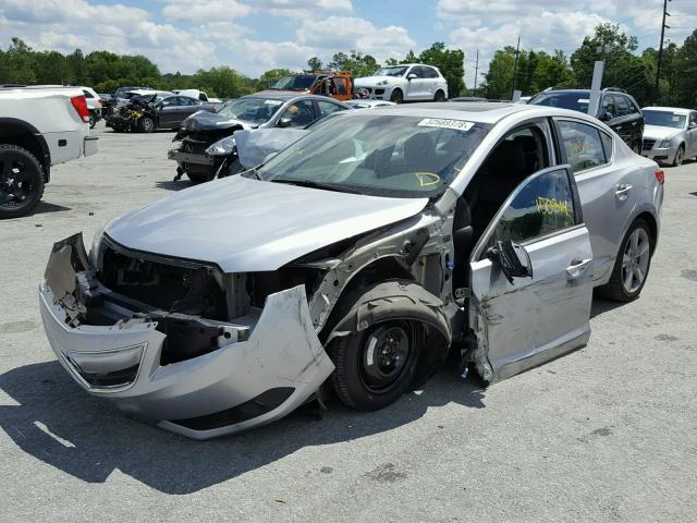 19VDE1F54DE012881 - 2013 ACURA ILX 20 PRE SILVER photo 2