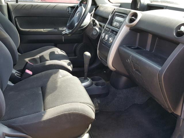 JTLKT324364048714 - 2006 TOYOTA SCION XB ნაცრისფერი ფოტო 5