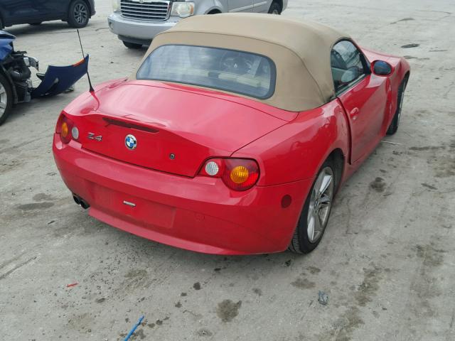 4USBT53434LU06297 - 2004 BMW Z4 3.0 RED photo 4