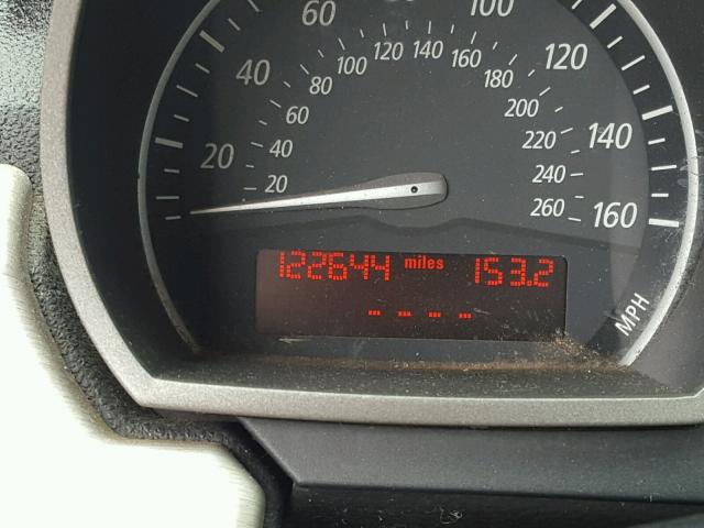 4USBT53434LU06297 - 2004 BMW Z4 3.0 RED photo 8