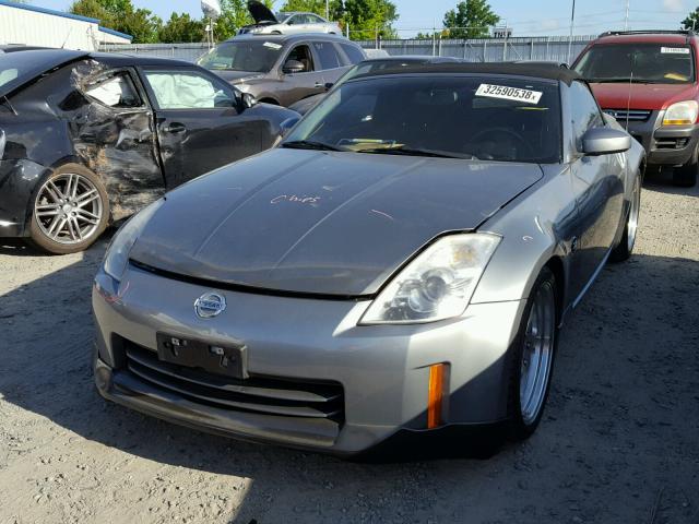 JN1AZ36D06M400182 - 2006 NISSAN 350Z ROADS GRAY photo 2