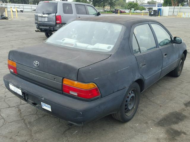 1NXAE09EXPZ066302 - 1993 TOYOTA COROLLA LE BLACK photo 4