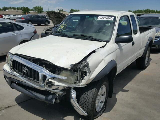 5TEWM72N62Z087812 - 2002 TOYOTA TACOMA XTR WHITE photo 2