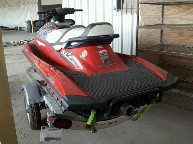 YAMA0987C616 - 2016 YAMAHA WAVERUNNER RED photo 3