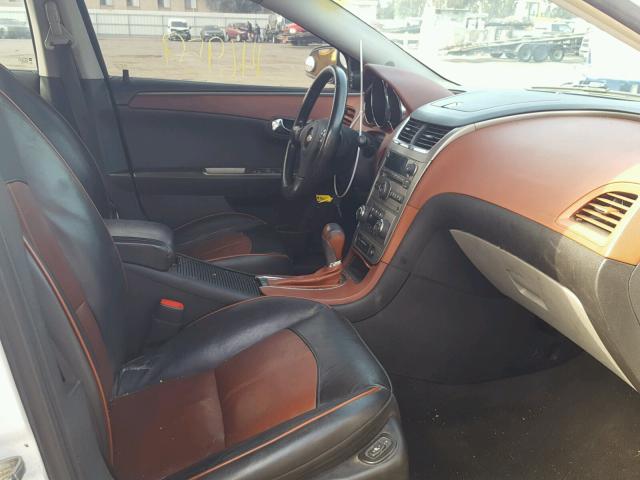 1G1ZK57729F195667 - 2009 CHEVROLET MALIBU LTZ 白色 照片 5