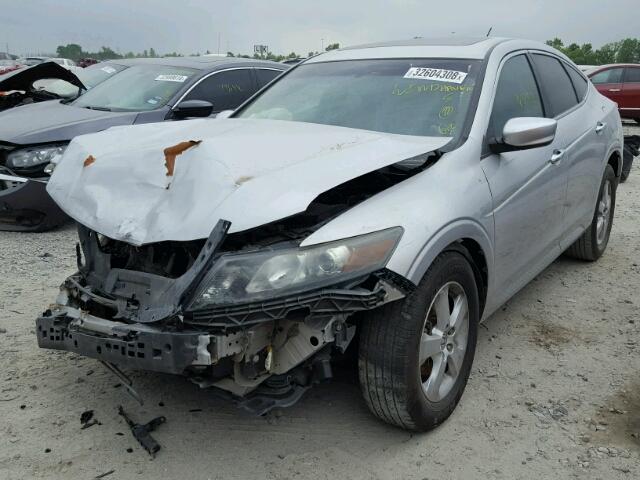 5J6TF1H3XBL003760 - 2011 HONDA ACCORD CRO SILVER photo 2