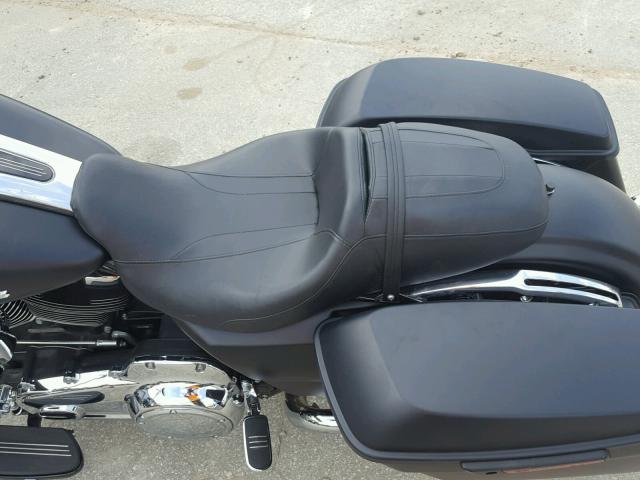1HD1KHC14HB660400 - 2017 HARLEY-DAVIDSON FLTRX ROAD 黑色 照片 6