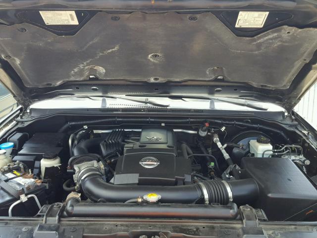 5N1AR18W45C704759 - 2005 NISSAN PATHFINDER BLACK photo 7