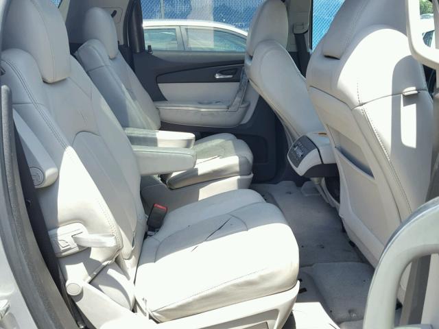 1GKLRMED9AJ242016 - 2010 GMC ACADIA SLT ვერცხლისფერი ფოტო 6