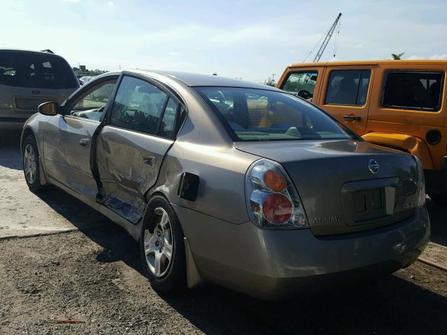 1N4AL11D43C261238 - 2003 NISSAN ALTIMA BAS BROWN photo 3