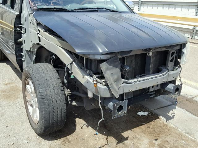 1A8HX58NX8F159511 - 2008 CHRYSLER ASPEN LIMI 灰色 照片 9