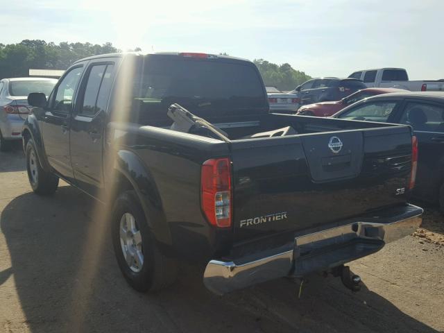 1N6AD07U76C427889 - 2006 NISSAN FRONTIER C BLACK photo 3