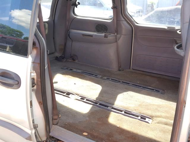 2B4FP25B1YR507905 - 2000 DODGE CARAVAN SILVER photo 6