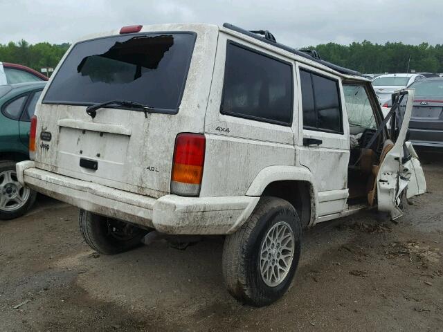 1J4FJ78S8VL589644 - 1997 JEEP CHEROKEE C WHITE photo 4