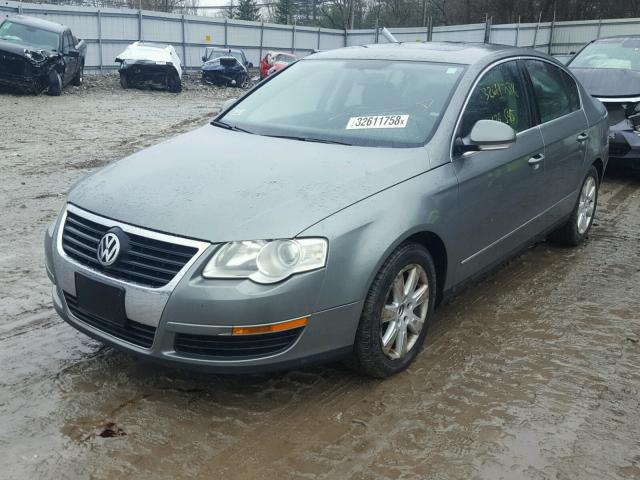 WVWAK93C46P050666 - 2006 VOLKSWAGEN PASSAT 2.0 GREEN photo 2