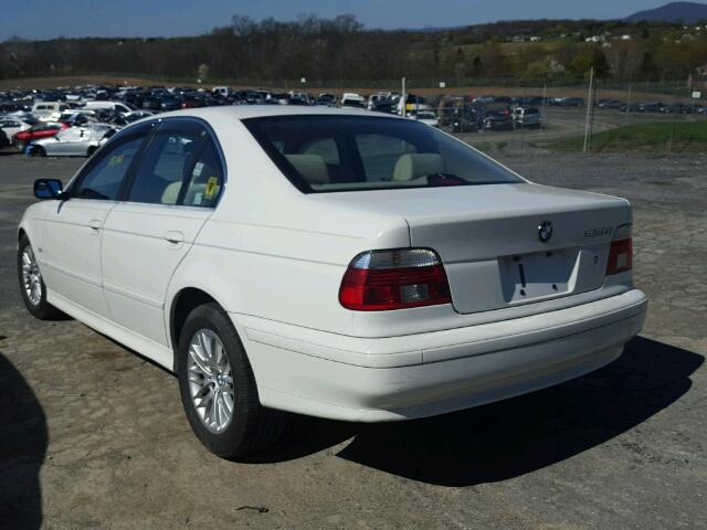 WBADT63402CH95627 - 2002 BMW 530 I AUTO WHITE photo 3