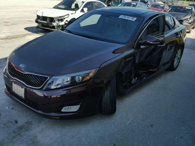 5XXGN4A7XFG386288 - 2015 KIA OPTIMA EX MAROON photo 2