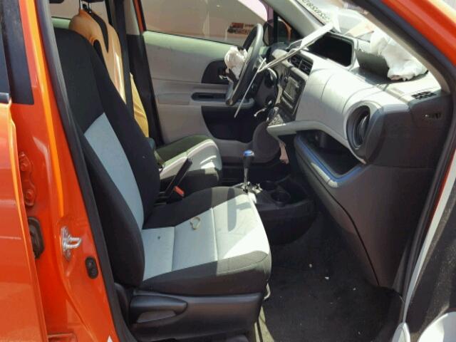 JTDKDTB36C1007815 - 2012 TOYOTA PRIUS C ORANGE photo 5