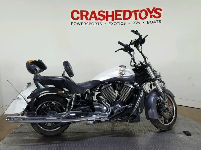 5VPTW36N1G3055812 - 2016 VICTORY MOTORCYCLES CROSS COUN TWO TONE photo 1