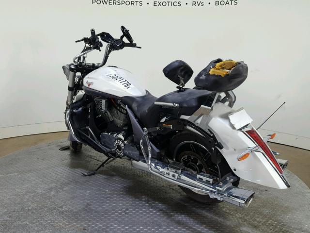 5VPTW36N1G3055812 - 2016 VICTORY MOTORCYCLES CROSS COUN TWO TONE photo 6