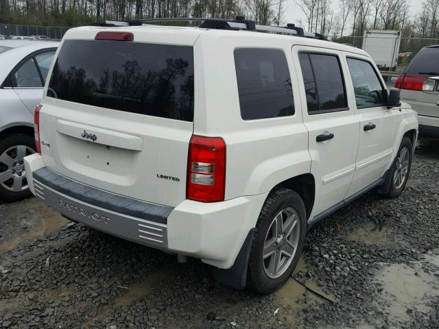 1J8FF48W97D286208 - 2007 JEEP PATRIOT LI WHITE photo 4