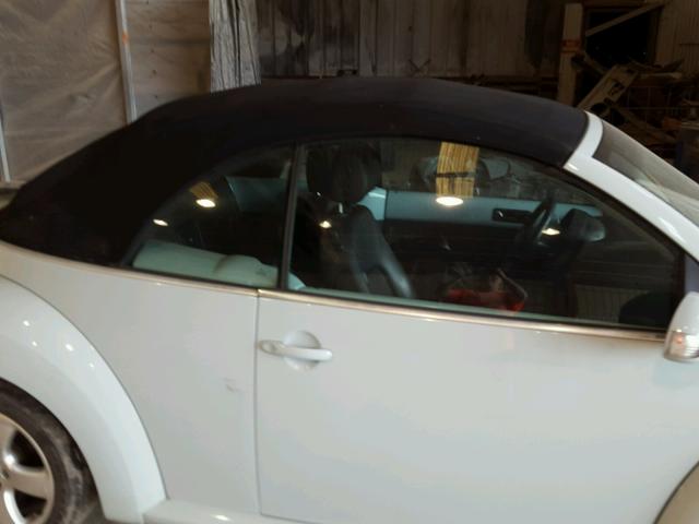 3VWSF31Y56M329907 - 2006 VOLKSWAGEN NEW BEETLE ლურჯი ფოტო 9
