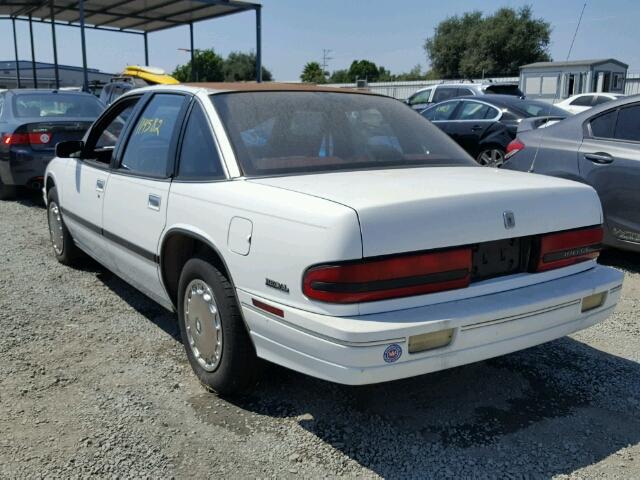 2G4WB54T5P1440795 - 1993 BUICK REGAL CUST WHITE photo 3