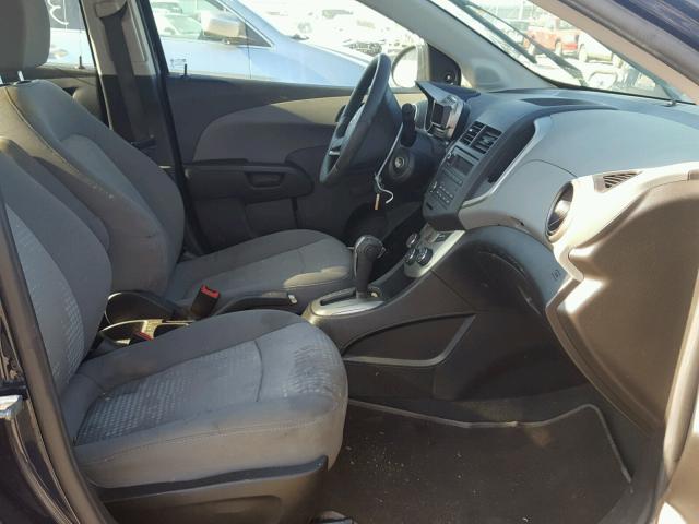 1G1JA5SG6F4216762 - 2015 CHEVROLET SONIC LS 蓝色 照片 5