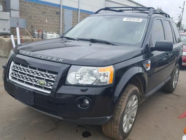 SALFS24N18H032919 - 2008 LAND ROVER LR2 SE TEC BLACK photo 2