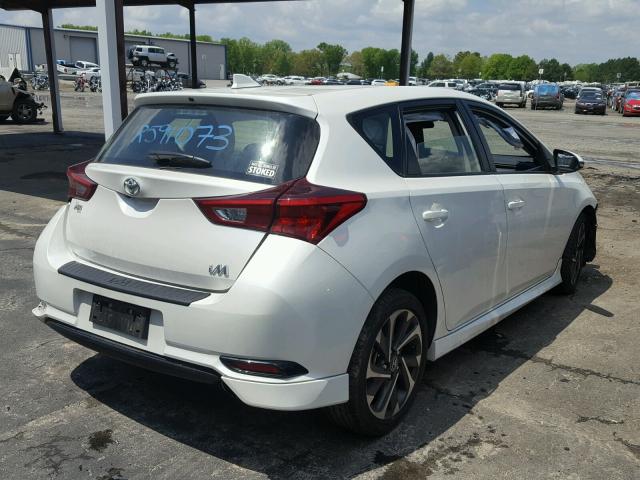 JTNKARJE6HJ529281 - 2017 TOYOTA COROLLA IM WHITE photo 4