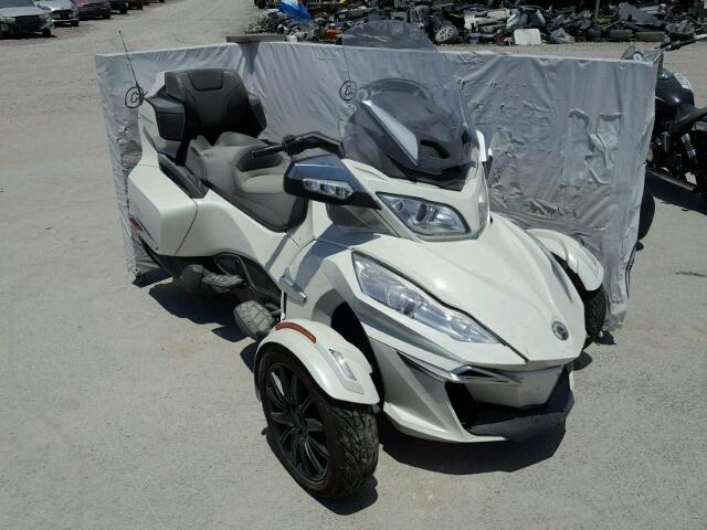 2BXNBDD2XGV003630 - 2016 CAN-AM SPYDER ROA WHITE photo 1