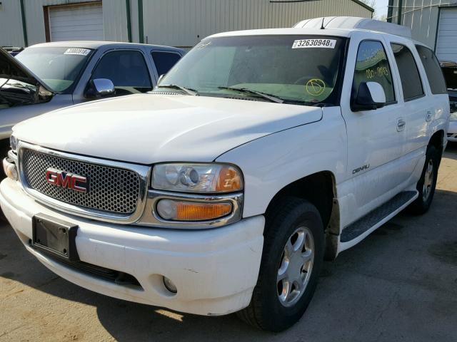 1GKEK63U92J107826 - 2002 GMC DENALI WHITE photo 2