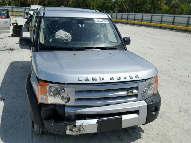 SALAE25496A394669 - 2006 LAND ROVER LR3 SE SILVER photo 9