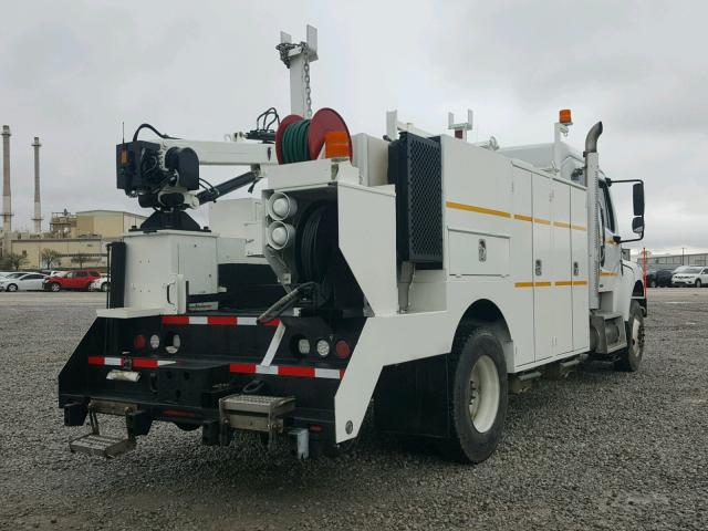 1FVAC2BS3ADAR3149 - 2010 FREIGHTLINER M2 106 HEA WHITE photo 4