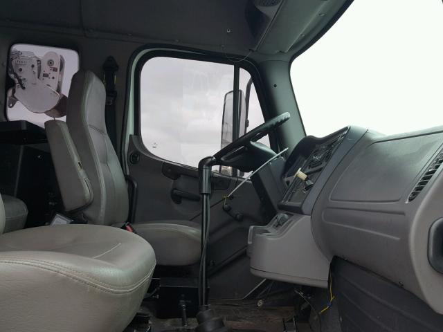 1FVAC2BS3ADAR3149 - 2010 FREIGHTLINER M2 106 HEA WHITE photo 5