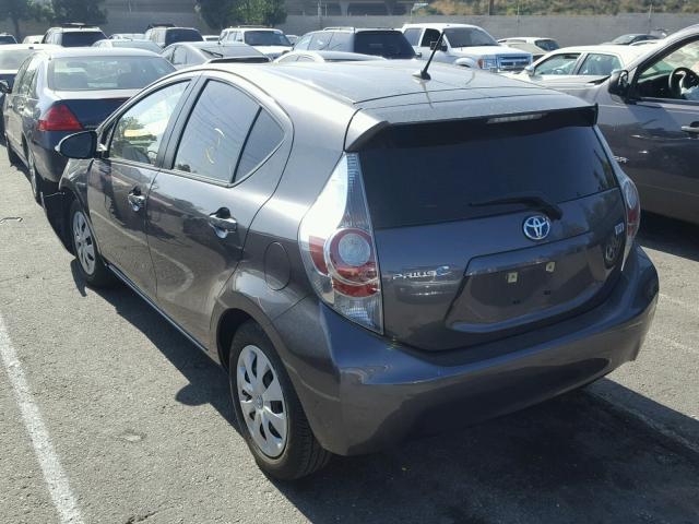 JTDKDTB32E1568130 - 2014 TOYOTA PRIUS C GRAY photo 3